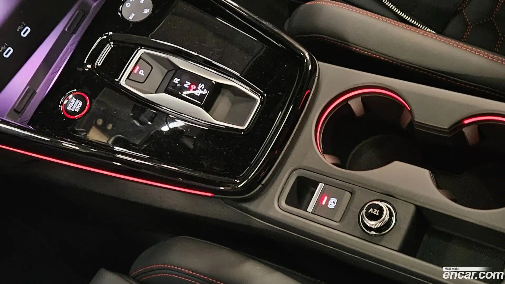 RS3 Audi 2025.10-INNER-010