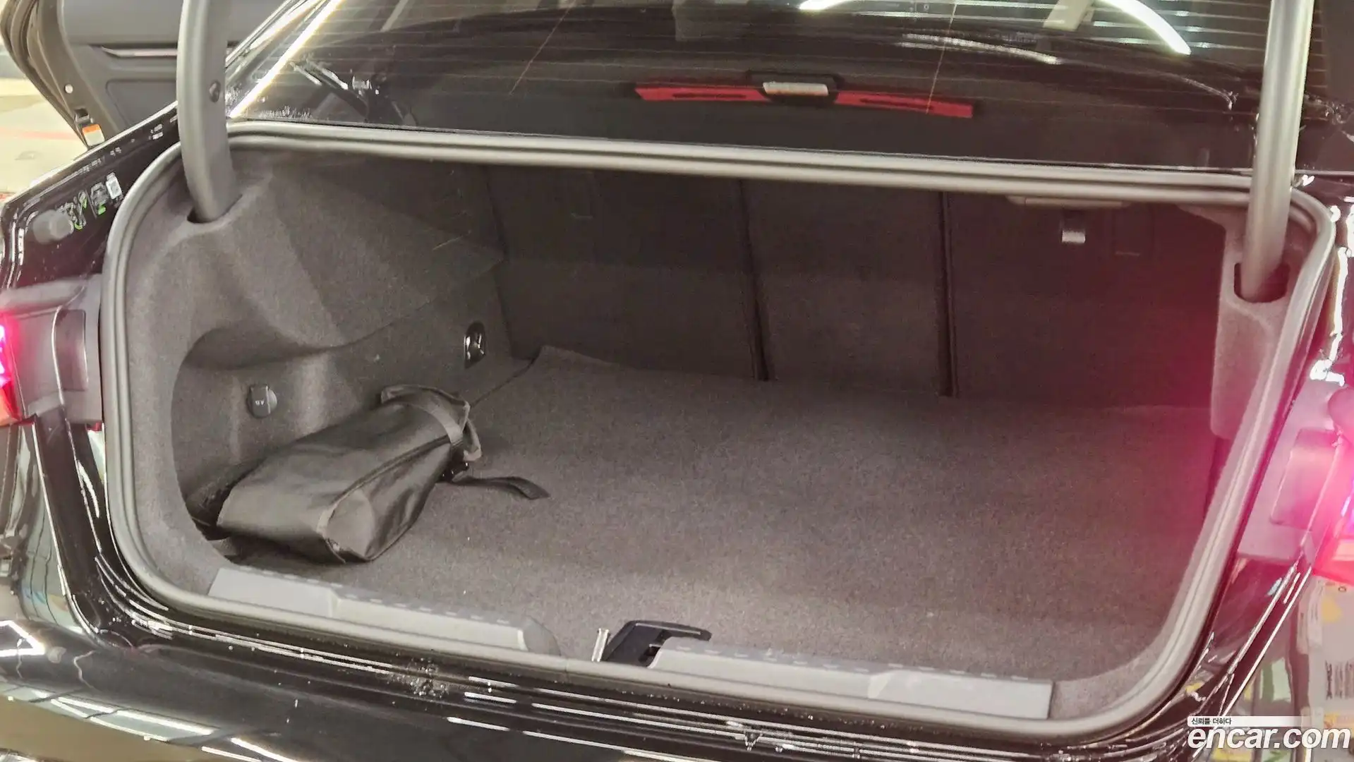 RS3 Audi 2025.10-OPTION-022