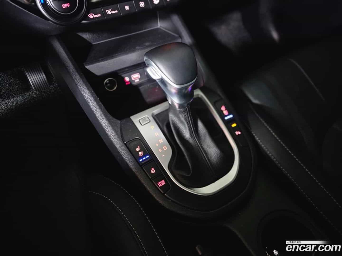 K3 Kia 2018.9-OPTION-015