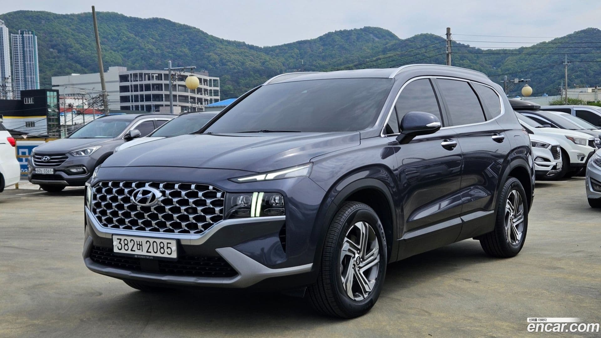 Main__Slider__Photo:Santafe Hyundai 2020.9-0