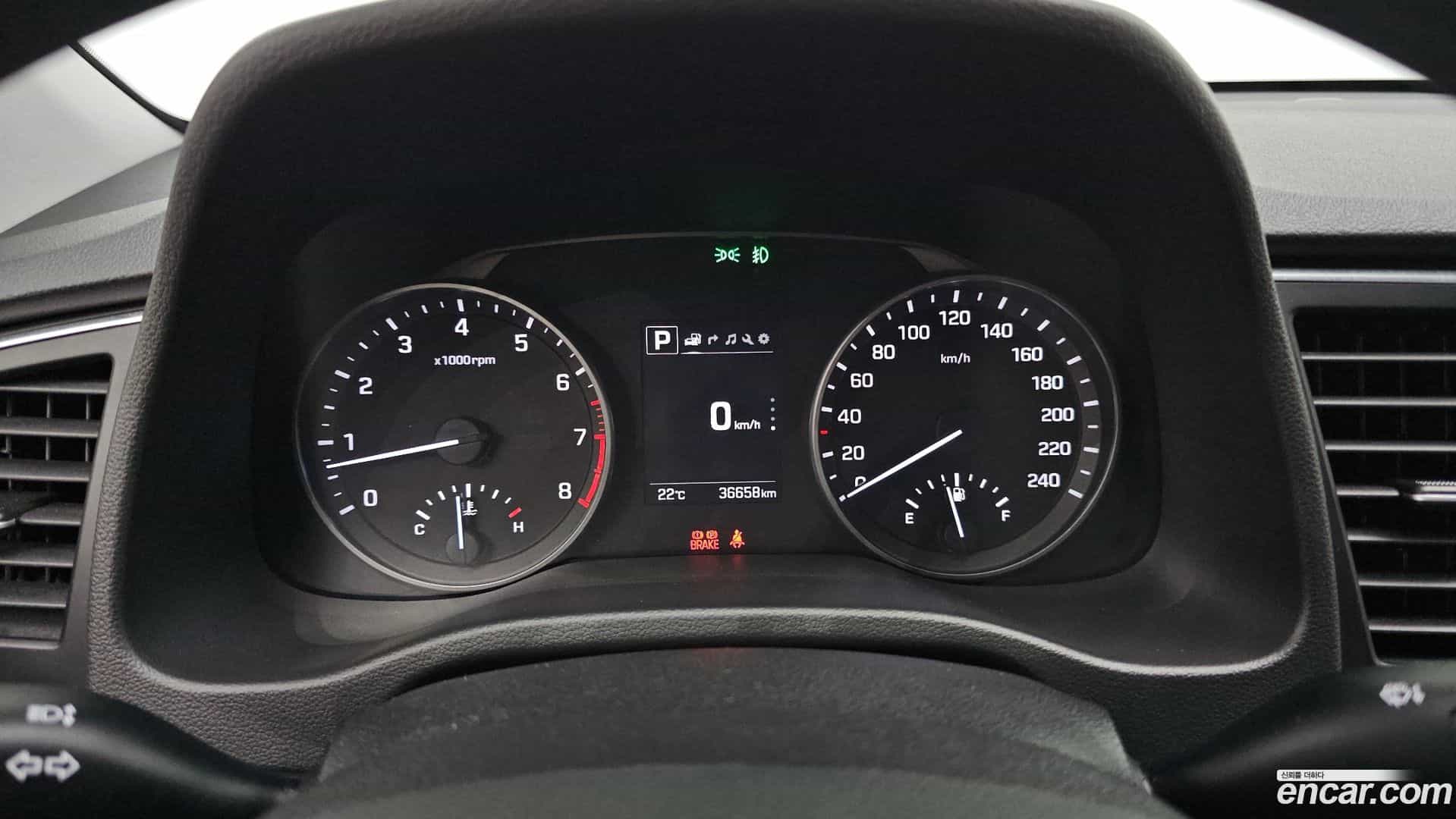 AVANTE Hyundai 2017.6-INNER-008
