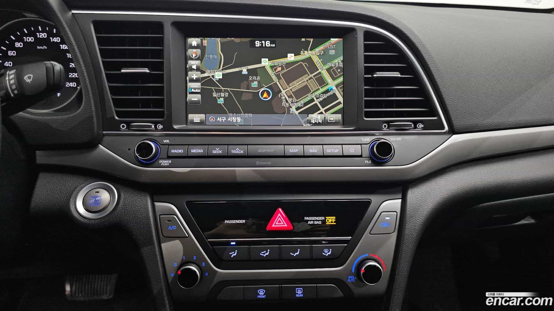AVANTE Hyundai 2017.6-OPTION-018