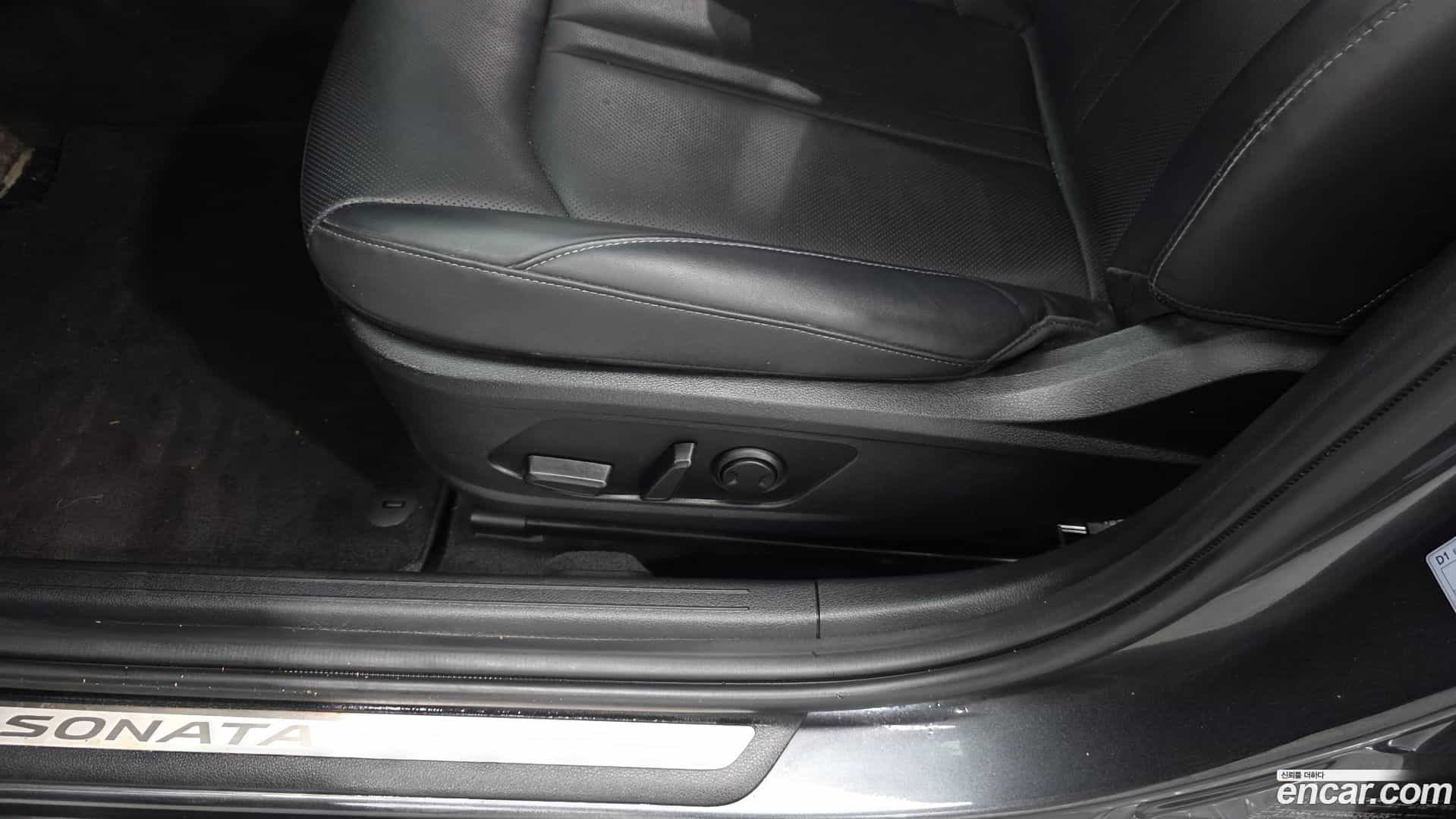 Sonata Hyundai 2022.0-OPTION-043