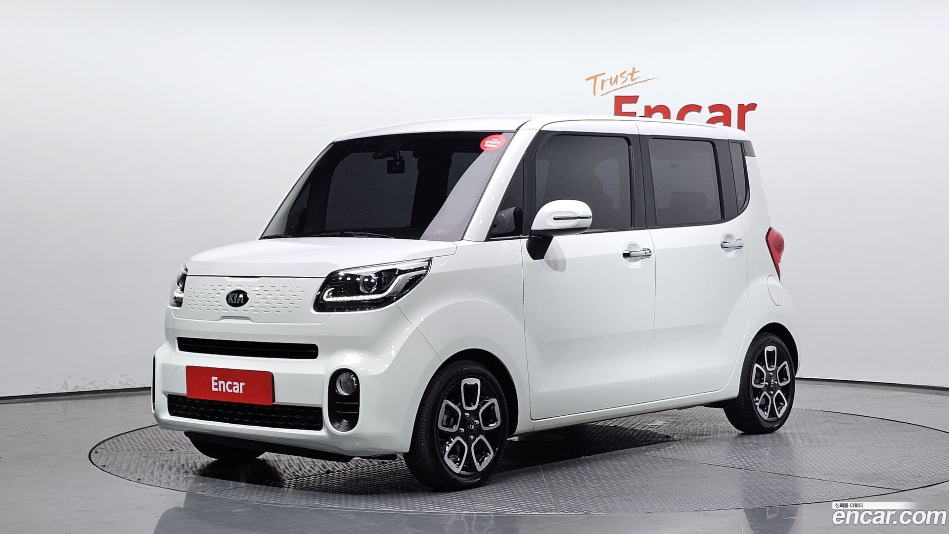 Main__Slider__Photo:RAY Kia 2021.1-0