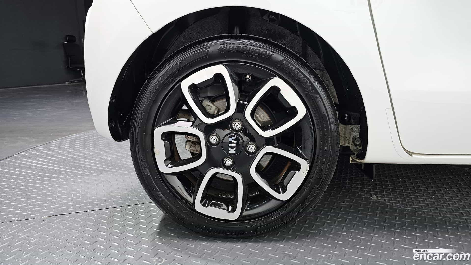 RAY Kia 2021.1-OUTER-031