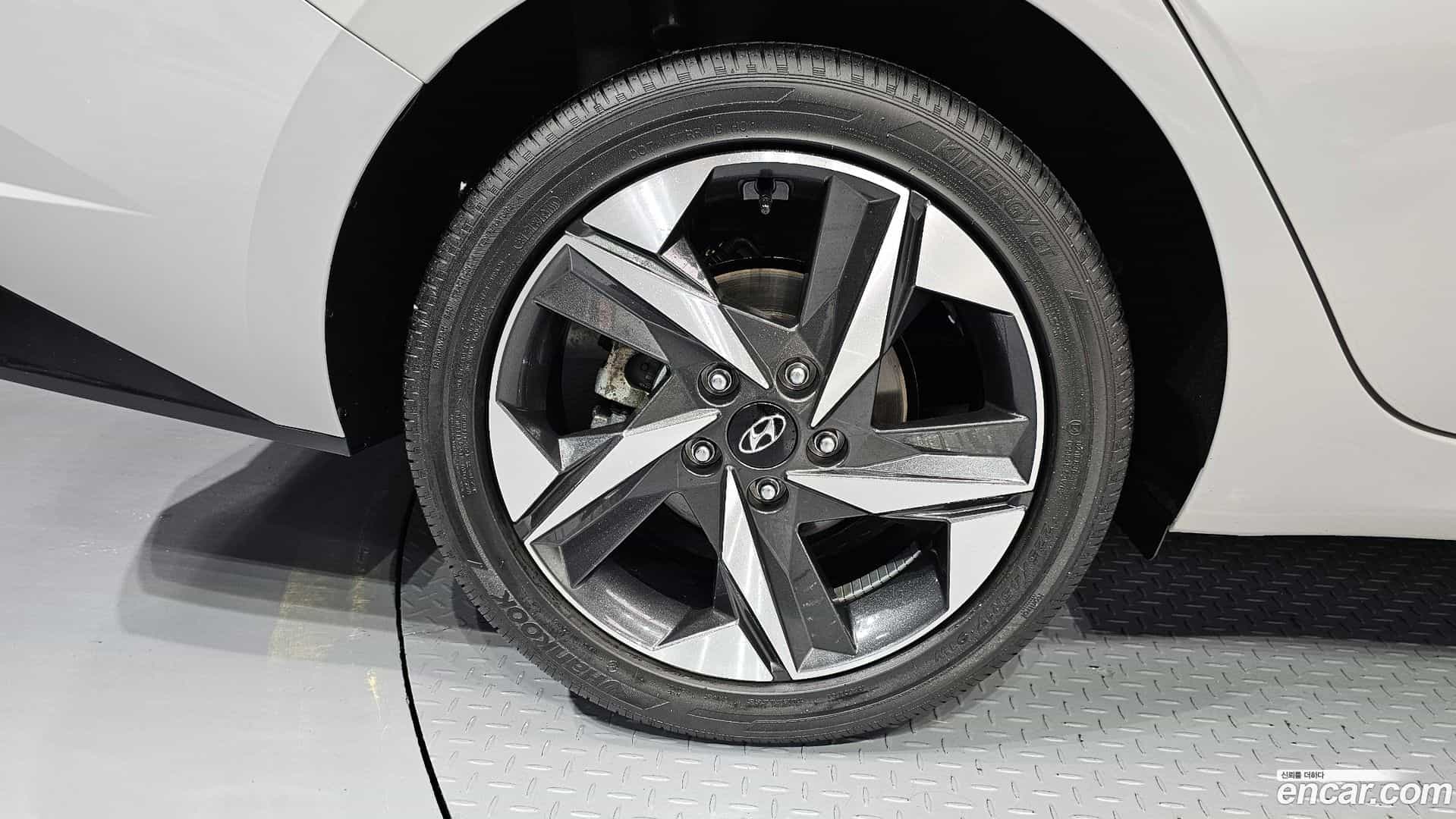 AVANTE Hyundai 2022.8-OUTER-005