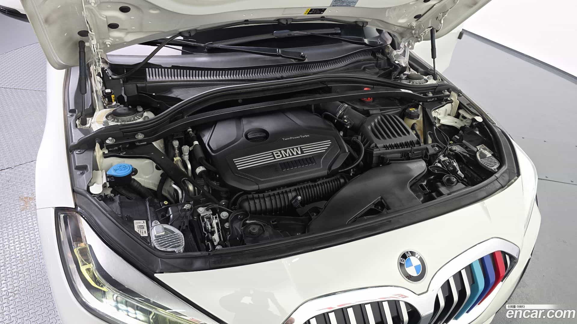 1-Series BMW 2021.11-OUTER-006