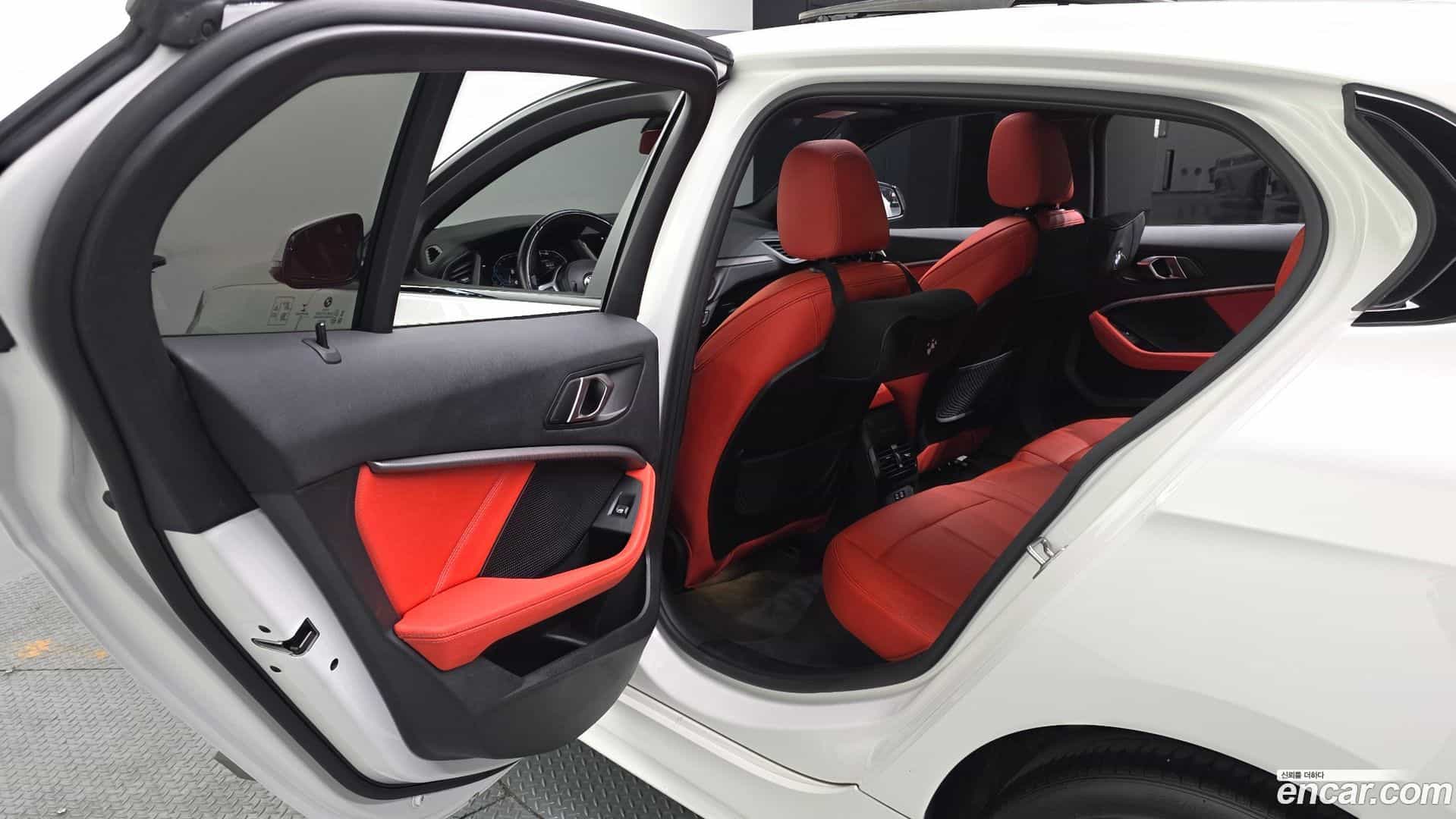 1-Series BMW 2021.11-INNER-036