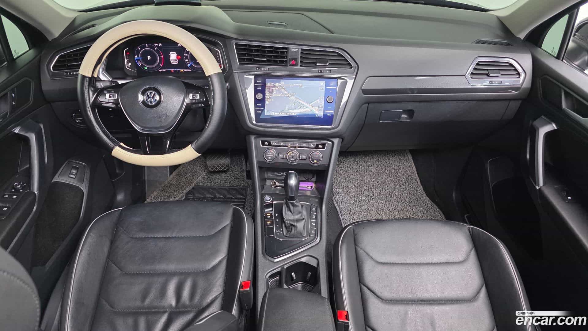Tiguan Volkswagen 2020.4-INNER-007