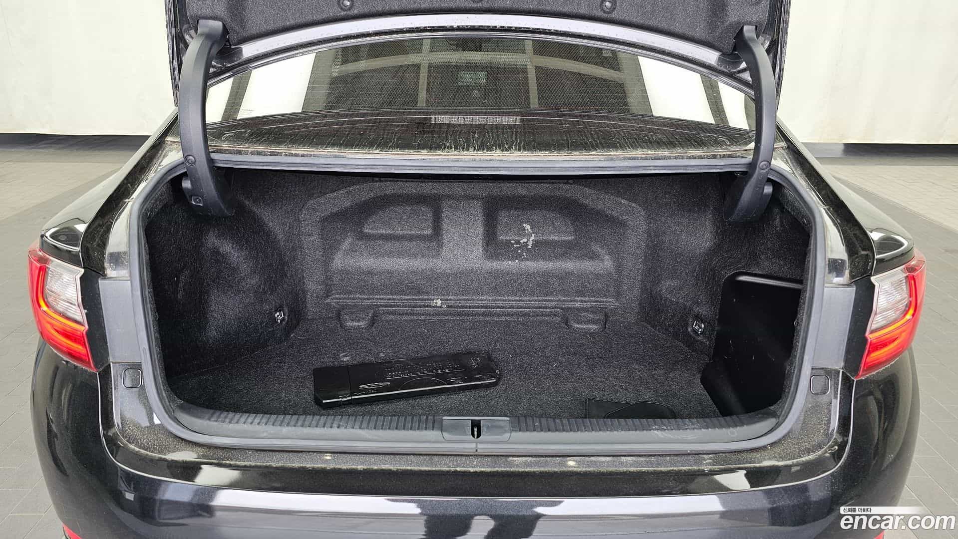 ES Lexus 2017.5-OPTION-024