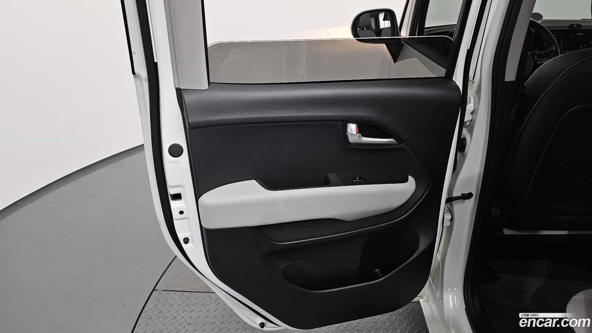 RAY Kia 2024.10-INNER-035