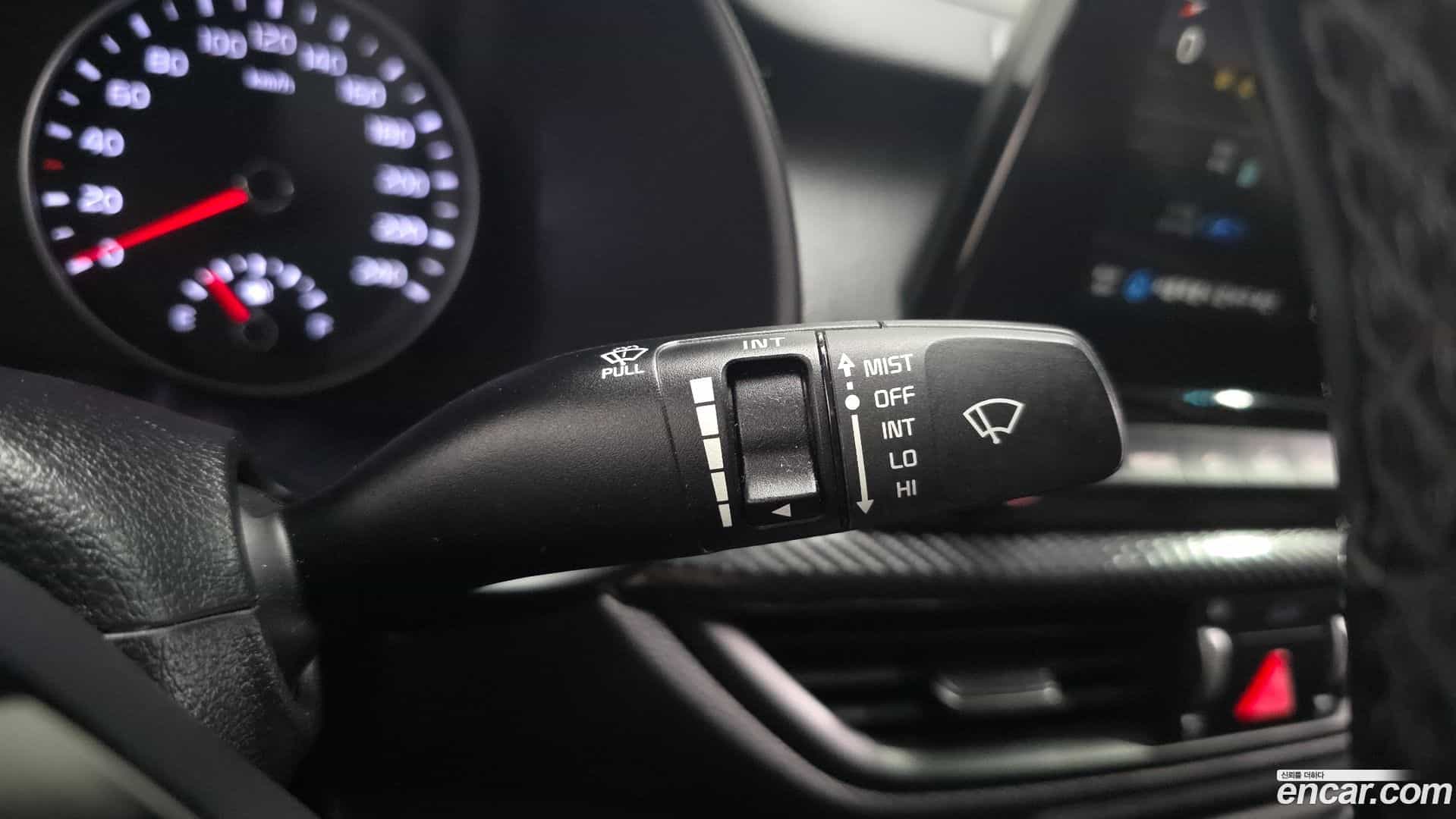 K3 Kia 2018.2-OPTION-041