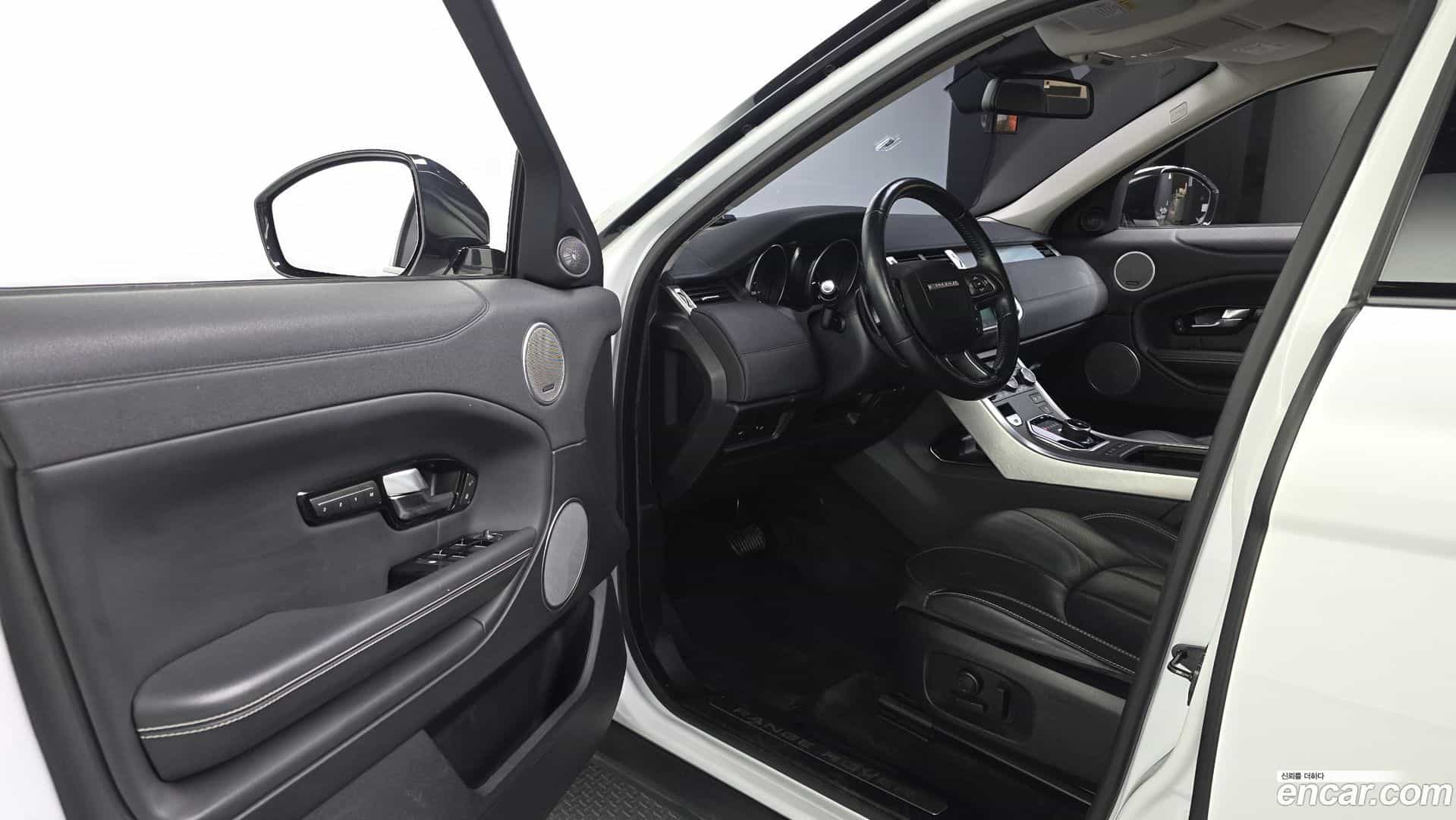 Range Rover Evoque Land Rover 2018.2-INNER-010
