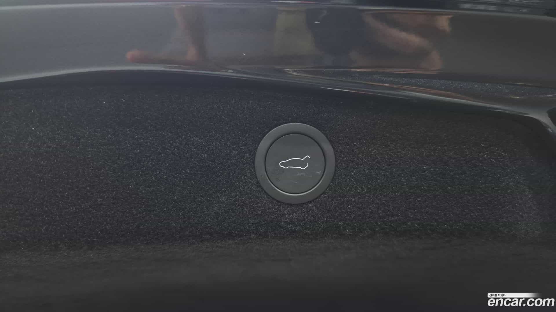 Model 3 Tesla 2025.2-OPTION-041