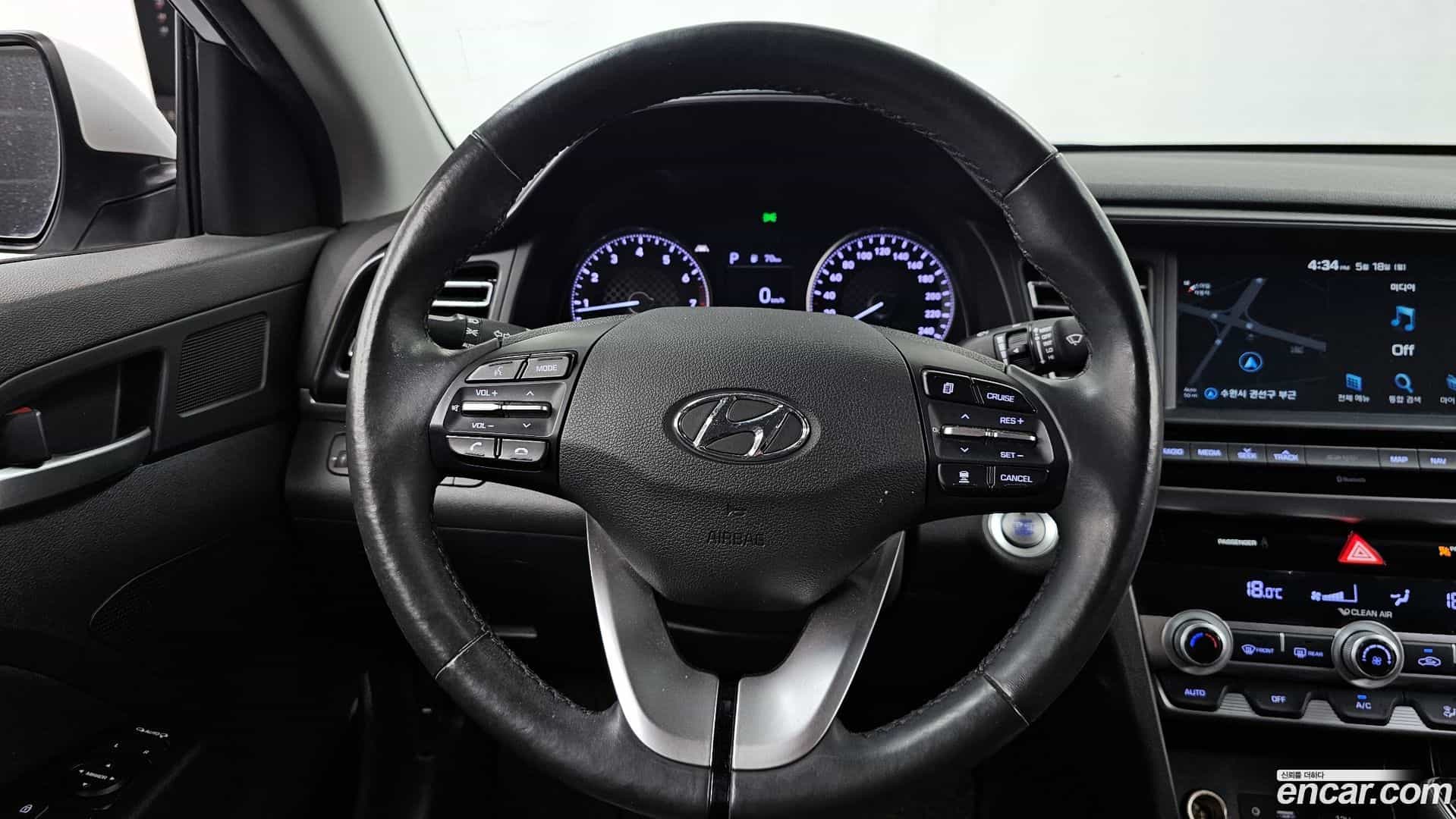 AVANTE Hyundai 2019.6-OPTION-017