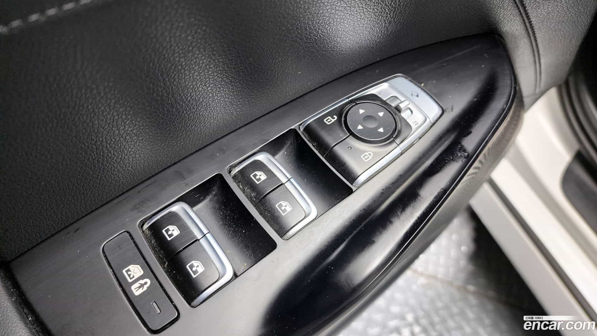 K5 Kia 2023.3-OPTION-041