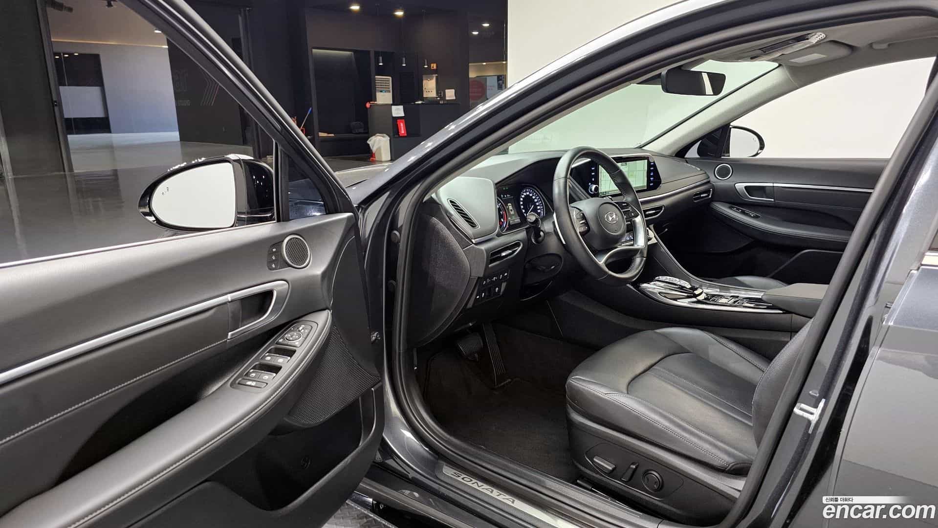 Sonata Hyundai 2022.3-INNER-010