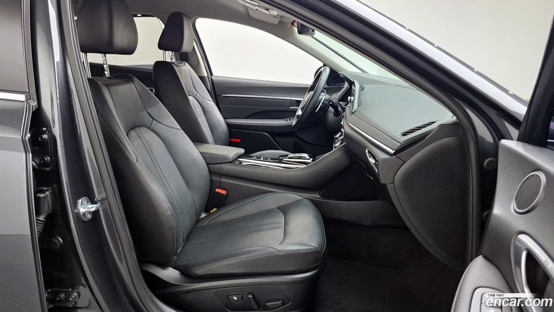 Sonata Hyundai 2022.3-OPTION-015