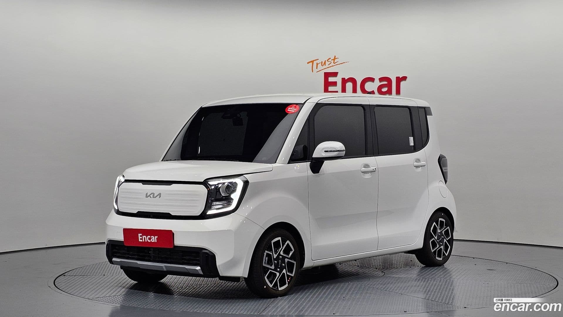 Main__Slider__Photo:RAY Kia 2025.10-0