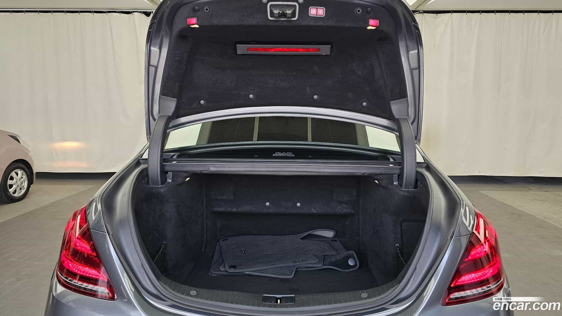 S-Class Mercedes-Benz 2020.10-OPTION-024