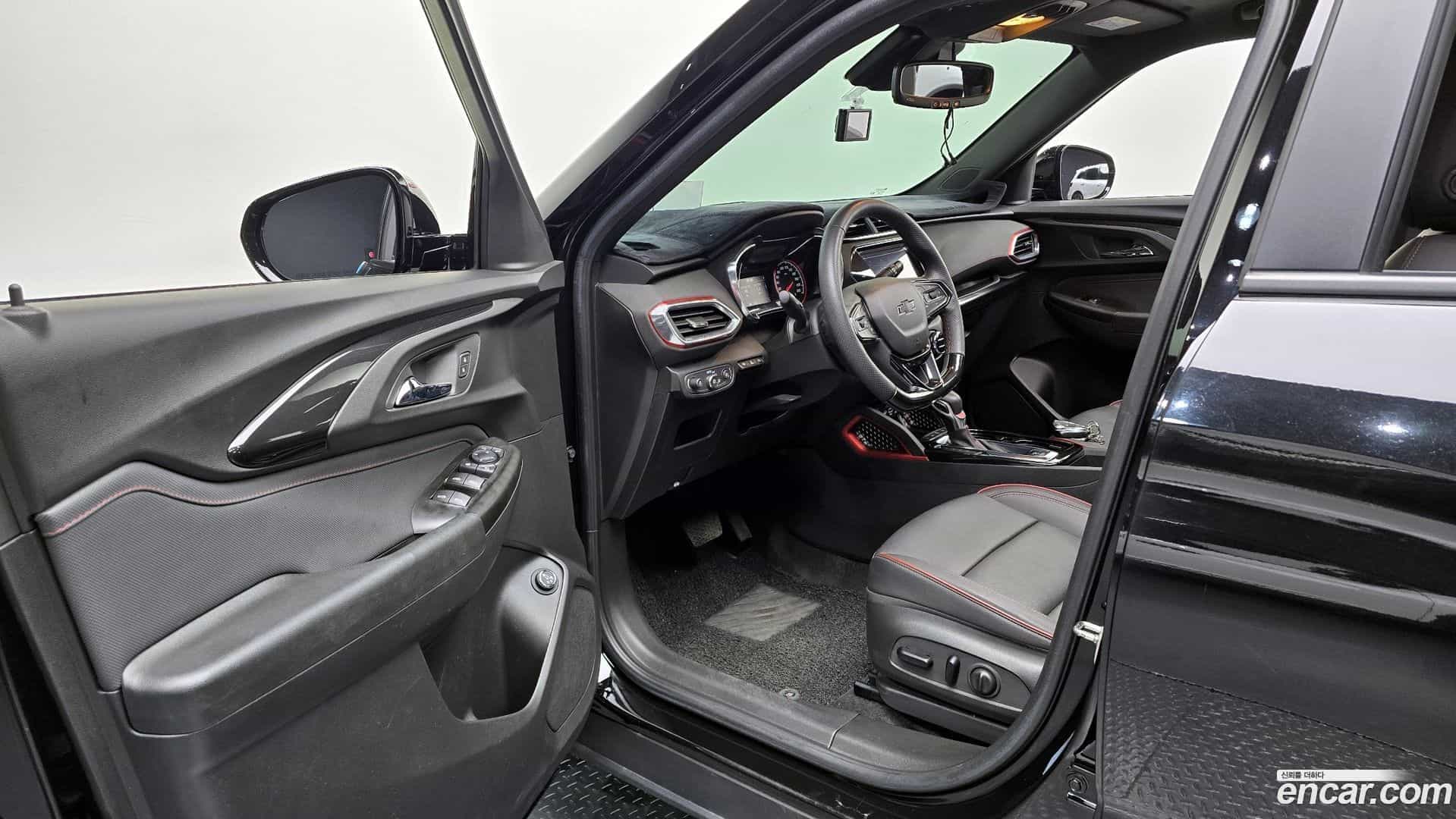 Trailblazer Chevrolet 2021.8-INNER-010