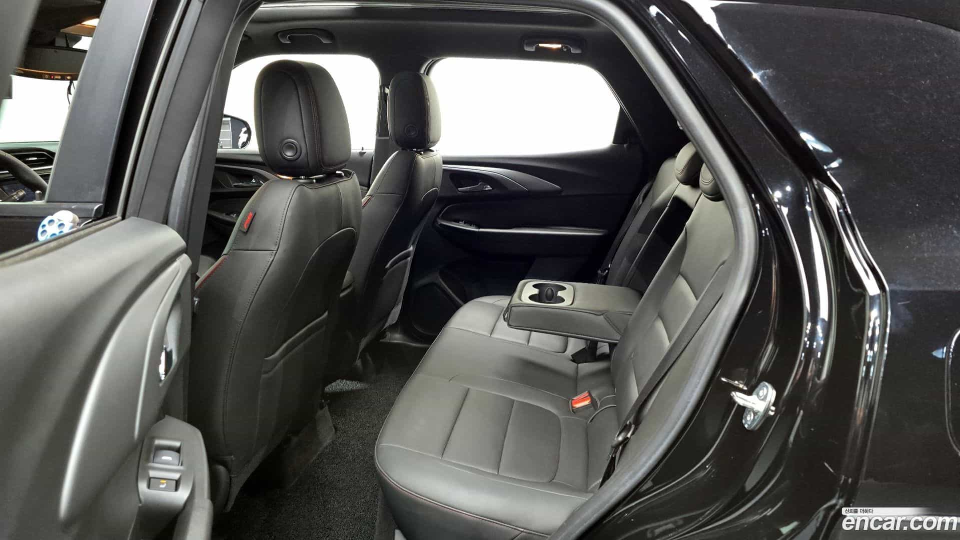 Trailblazer Chevrolet 2021.8-OPTION-016