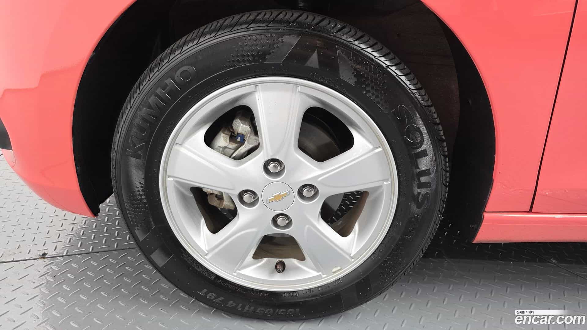 Spark Chevrolet 2017.7-OUTER-005