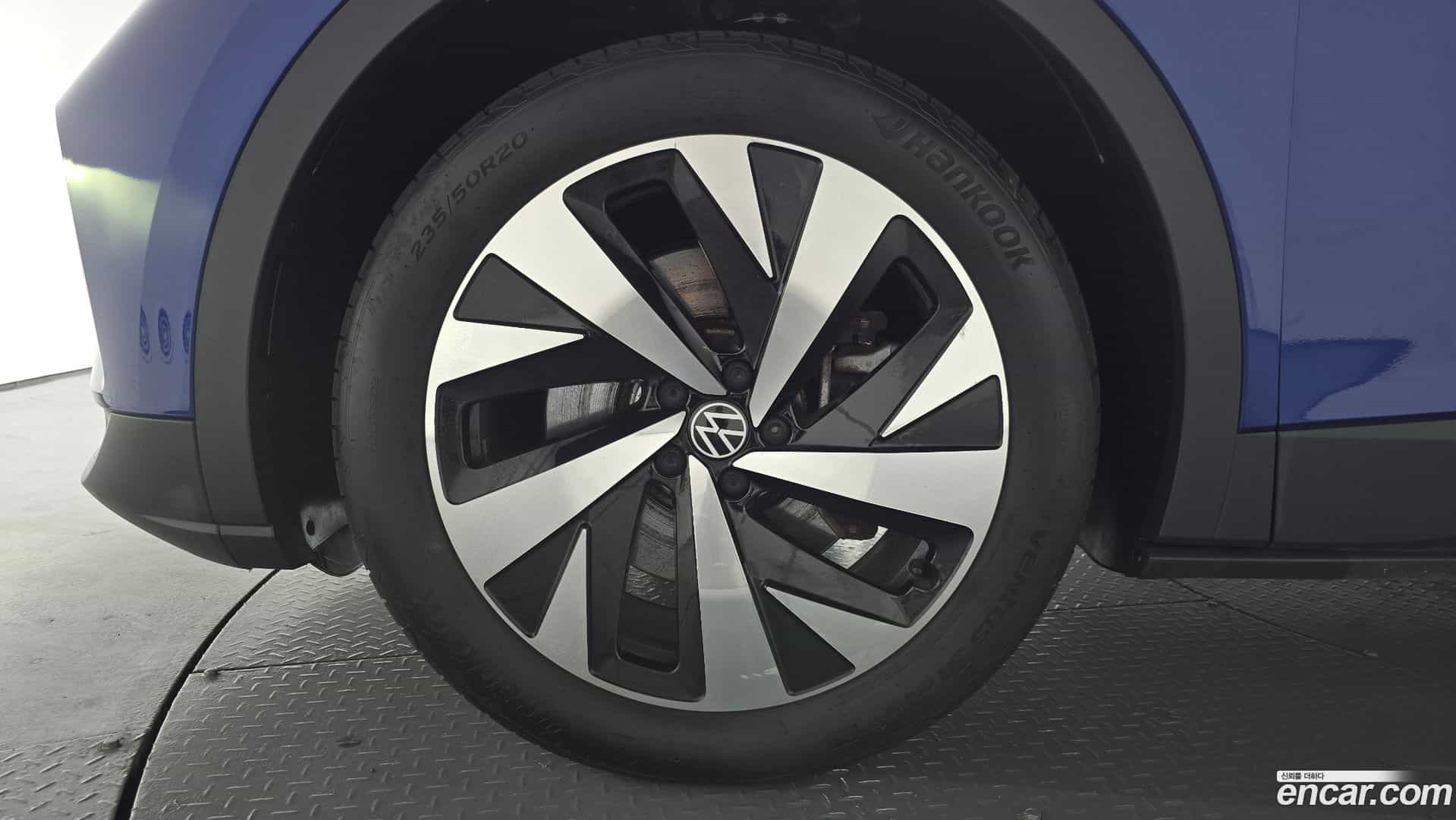 ID.4 Volkswagen 2023.11-OUTER-005