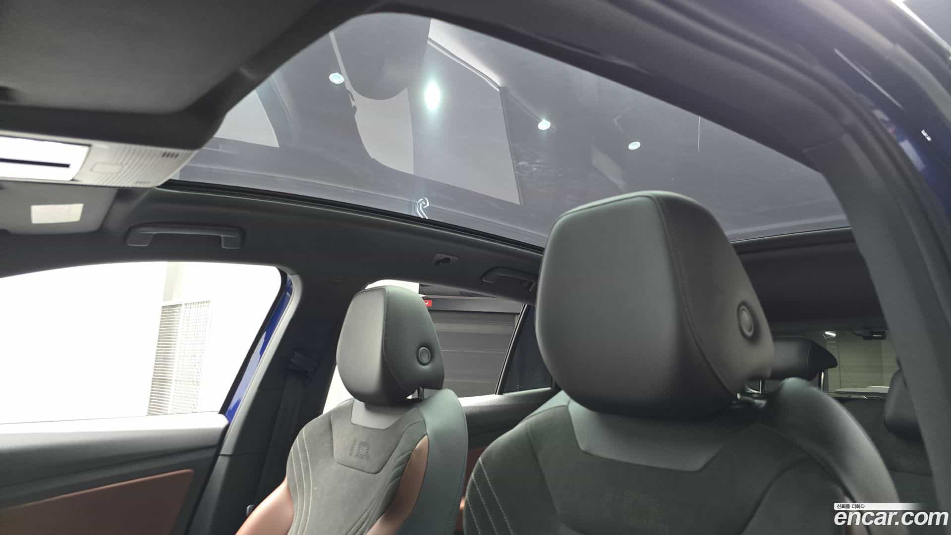 ID.4 Volkswagen 2023.11-OPTION-022