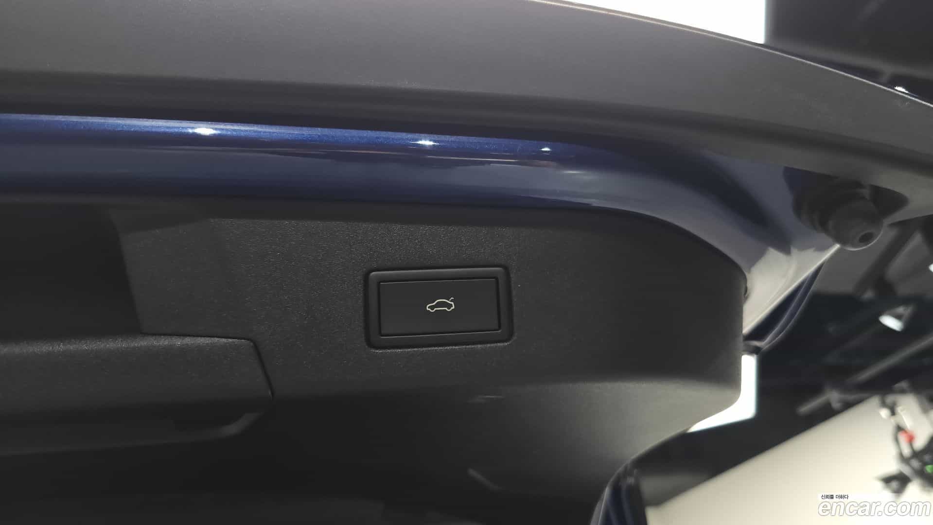 ID.4 Volkswagen 2023.11-OPTION-024