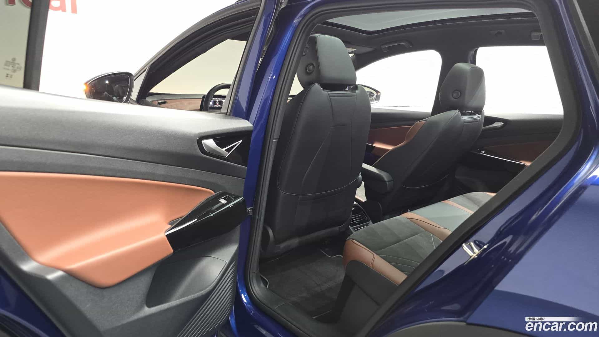 ID.4 Volkswagen 2023.11-INNER-036