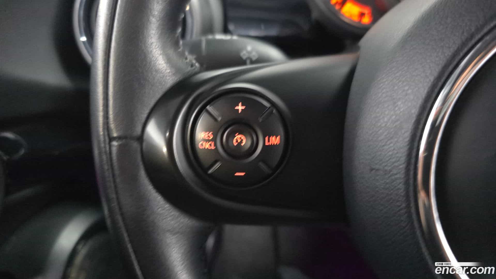 Cooper Mini 2017.7-OPTION-020