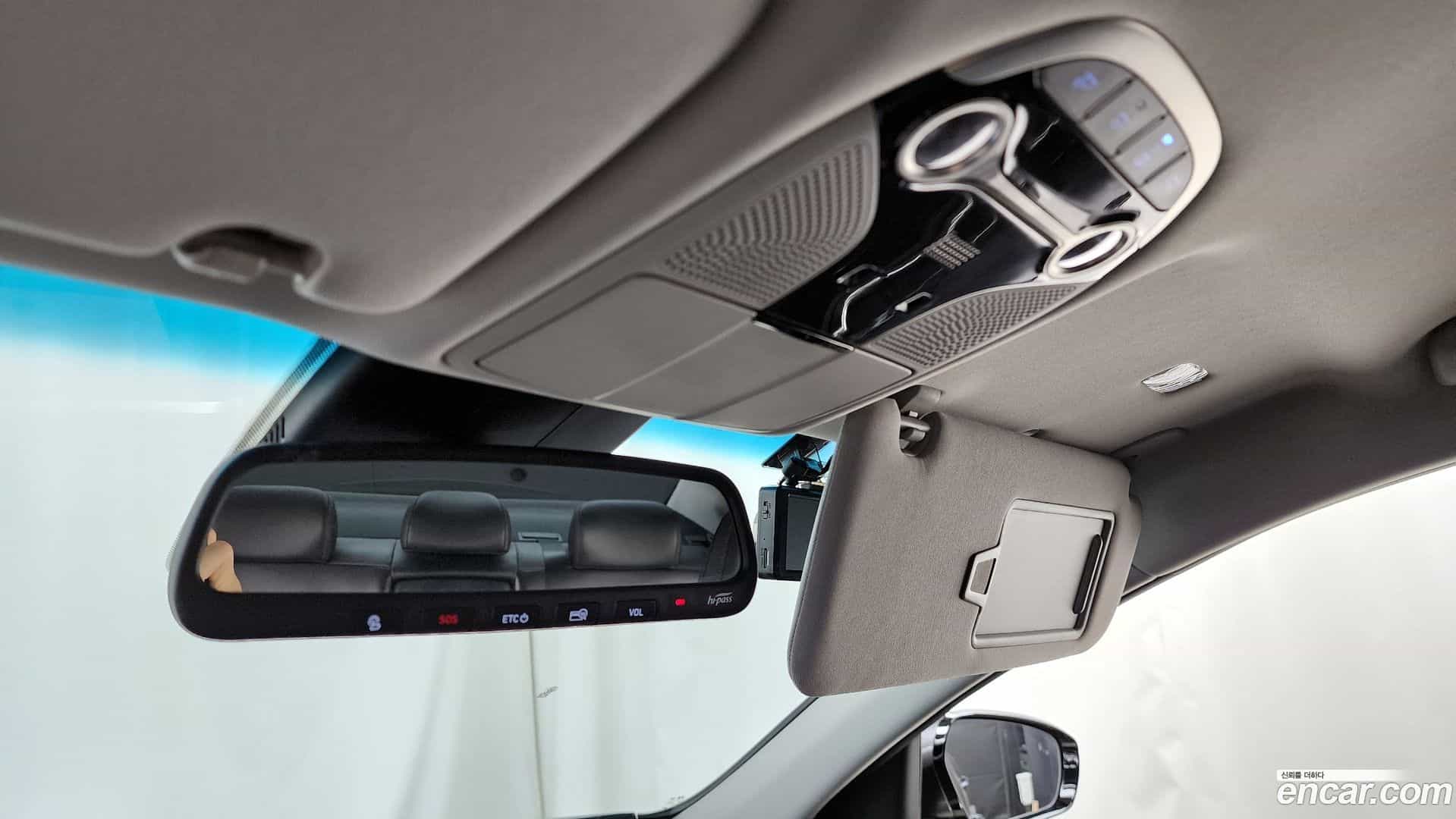 Grandeur Hyundai 2019.9-OPTION-021
