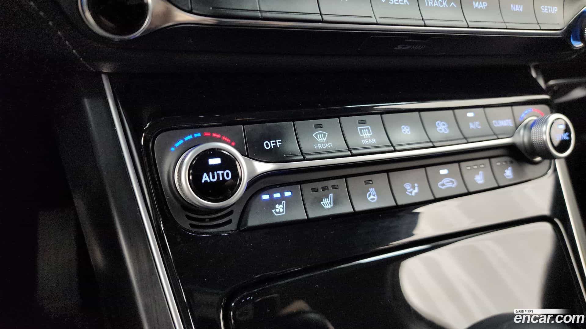Grandeur Hyundai 2019.9-OPTION-043