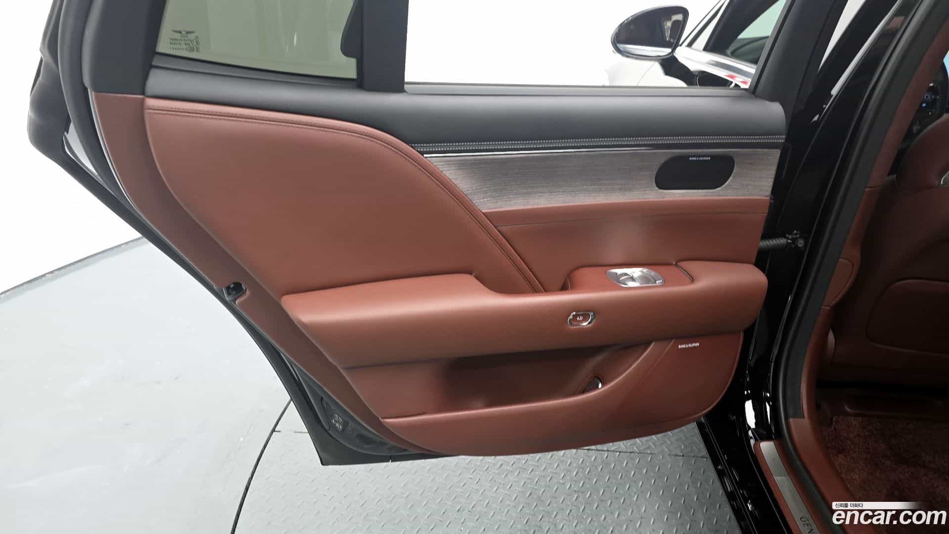 G90 Genesis 2022.6-INNER-035
