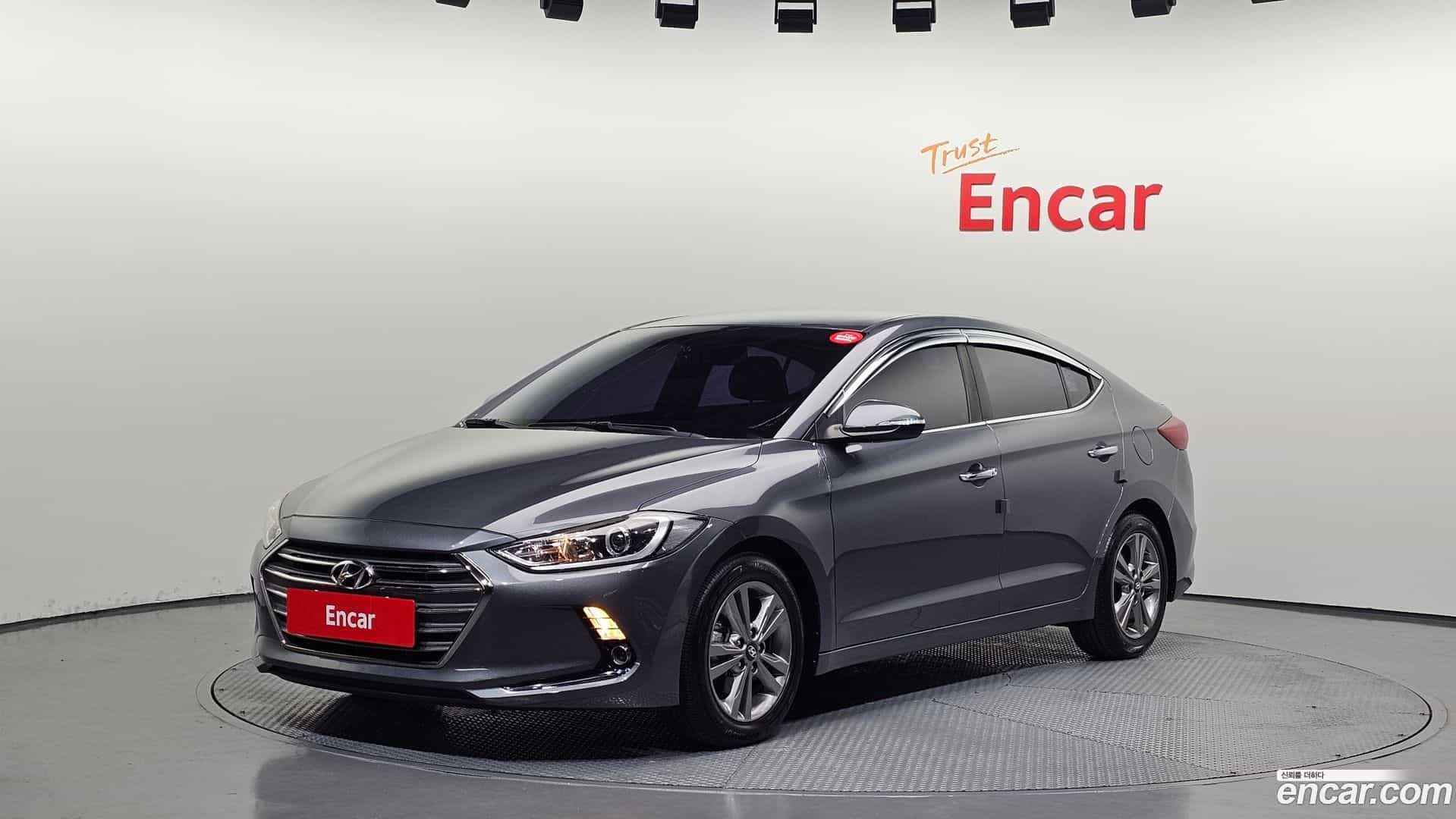 AVANTE Hyundai 2018.2-OUTER-001