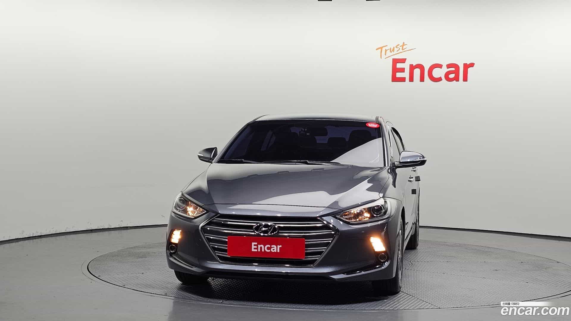 AVANTE Hyundai 2018.2-OUTER-003
