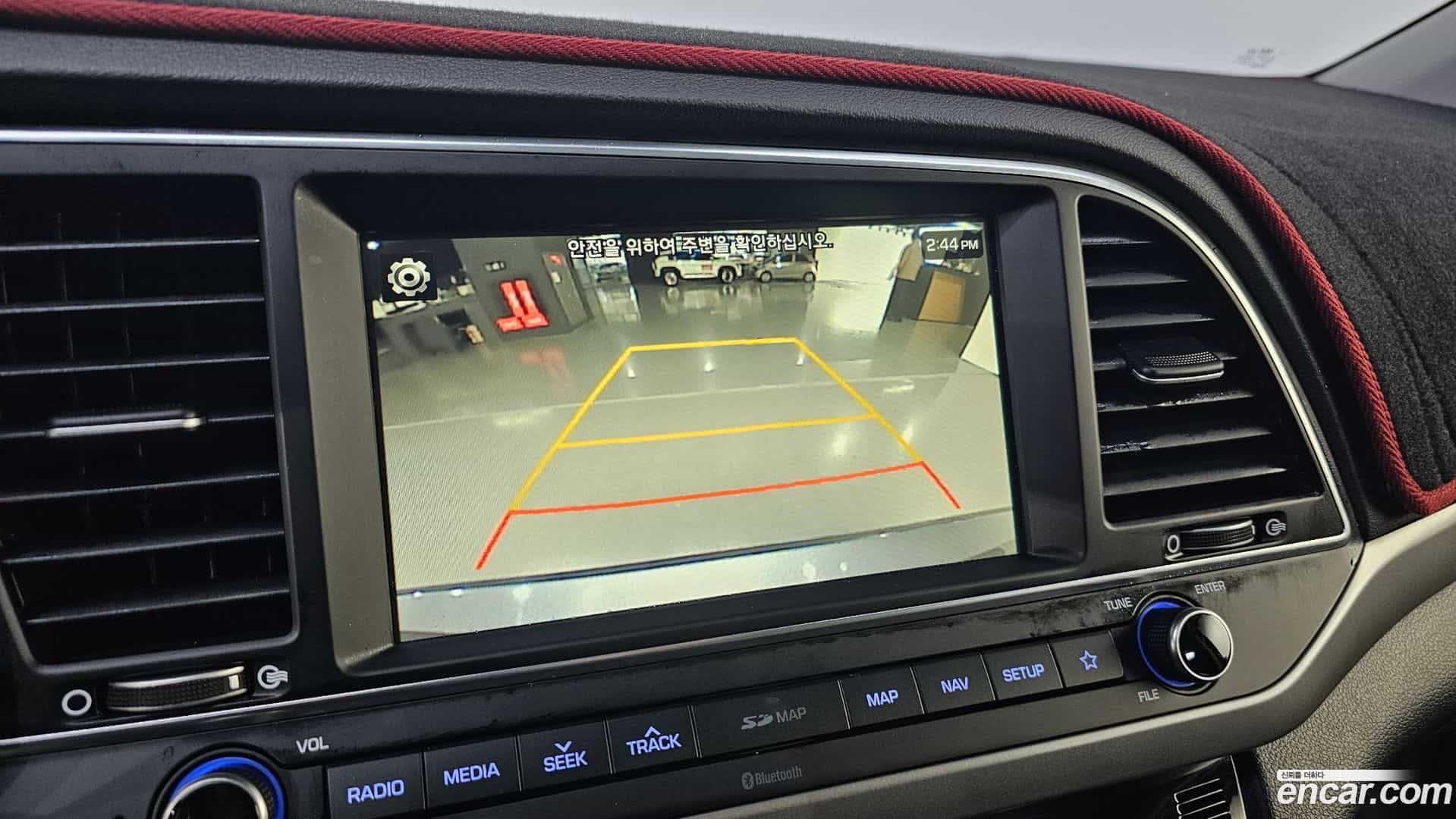 AVANTE Hyundai 2018.2-OPTION-021