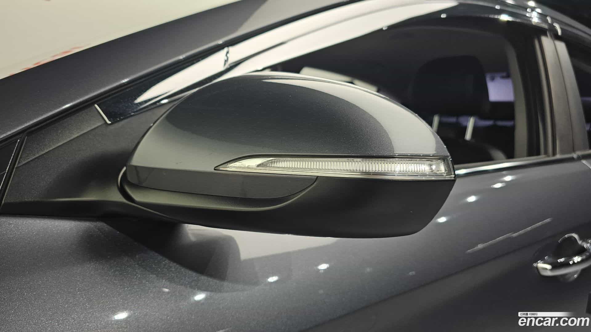 AVANTE Hyundai 2018.2-OPTION-040