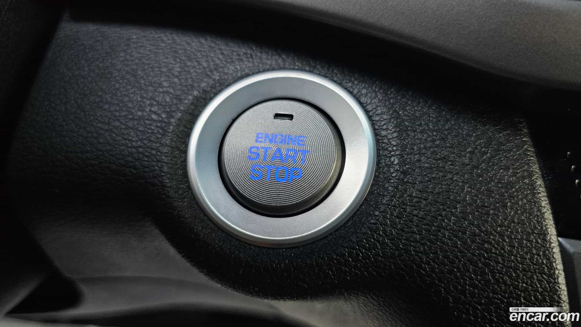 AVANTE Hyundai 2018.2-OPTION-043