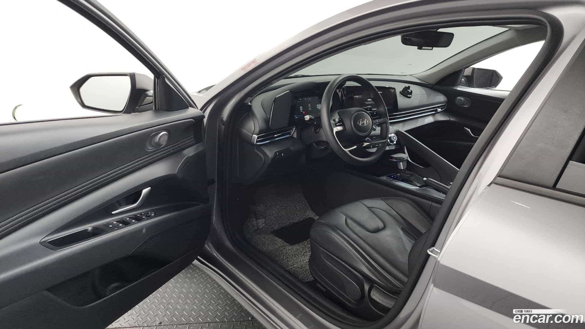 AVANTE Hyundai 2025.3-INNER-010