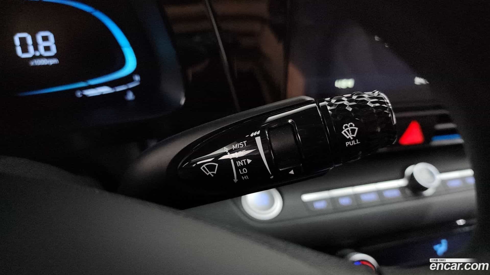 AVANTE Hyundai 2025.3-OPTION-041