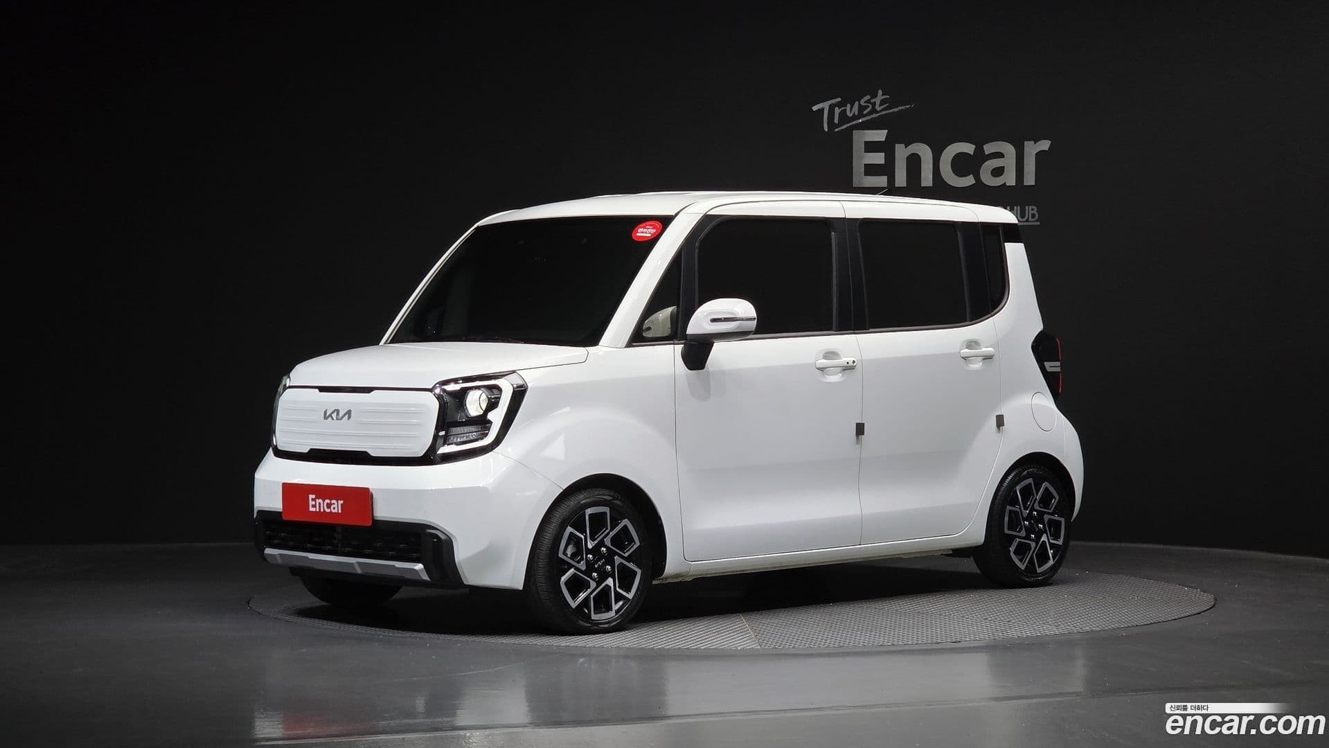 Main__Slider__Photo:RAY Kia 2023.6-0