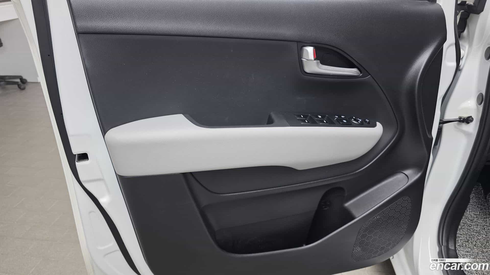 RAY Kia 2023.6-INNER-034