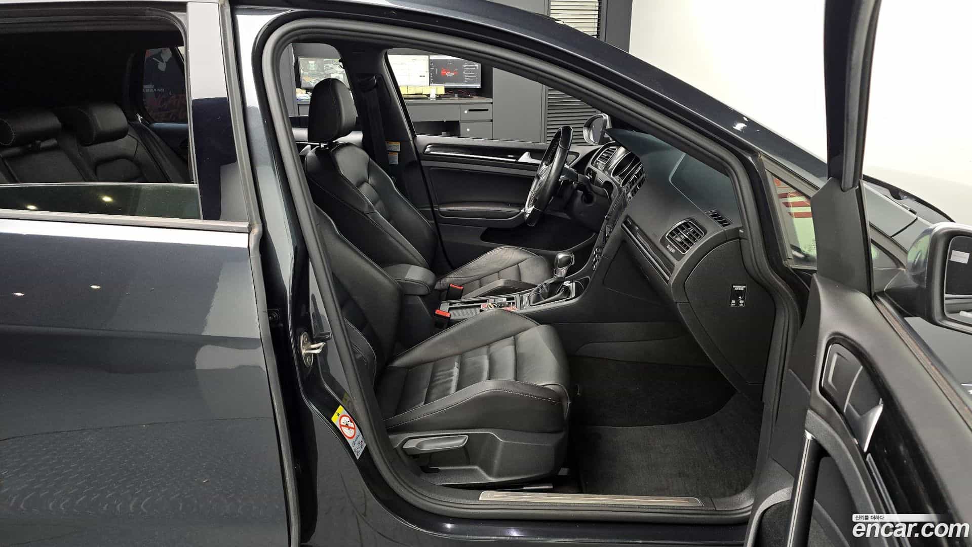 Golf Volkswagen 2015.9-OPTION-015