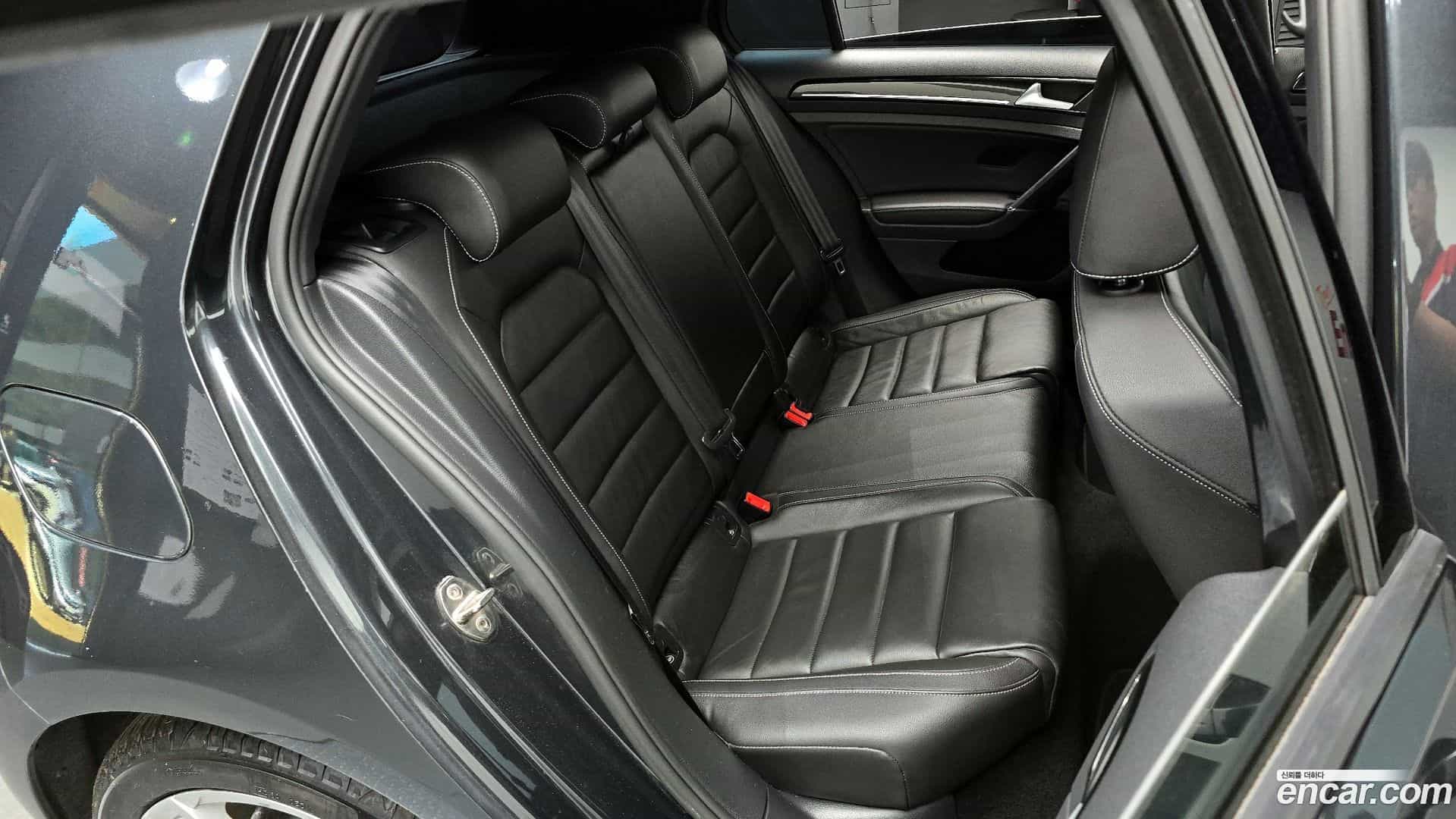 Golf Volkswagen 2015.9-OPTION-016