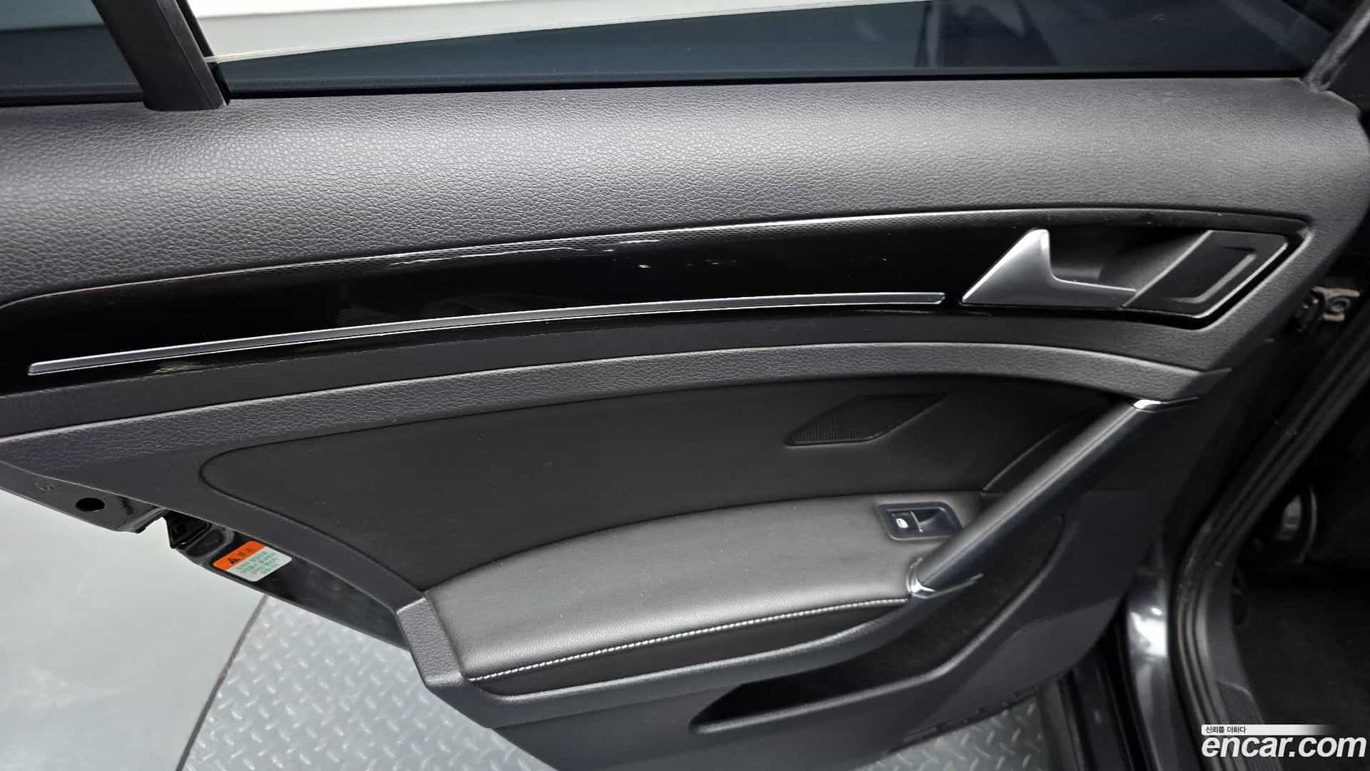 Golf Volkswagen 2015.9-INNER-035