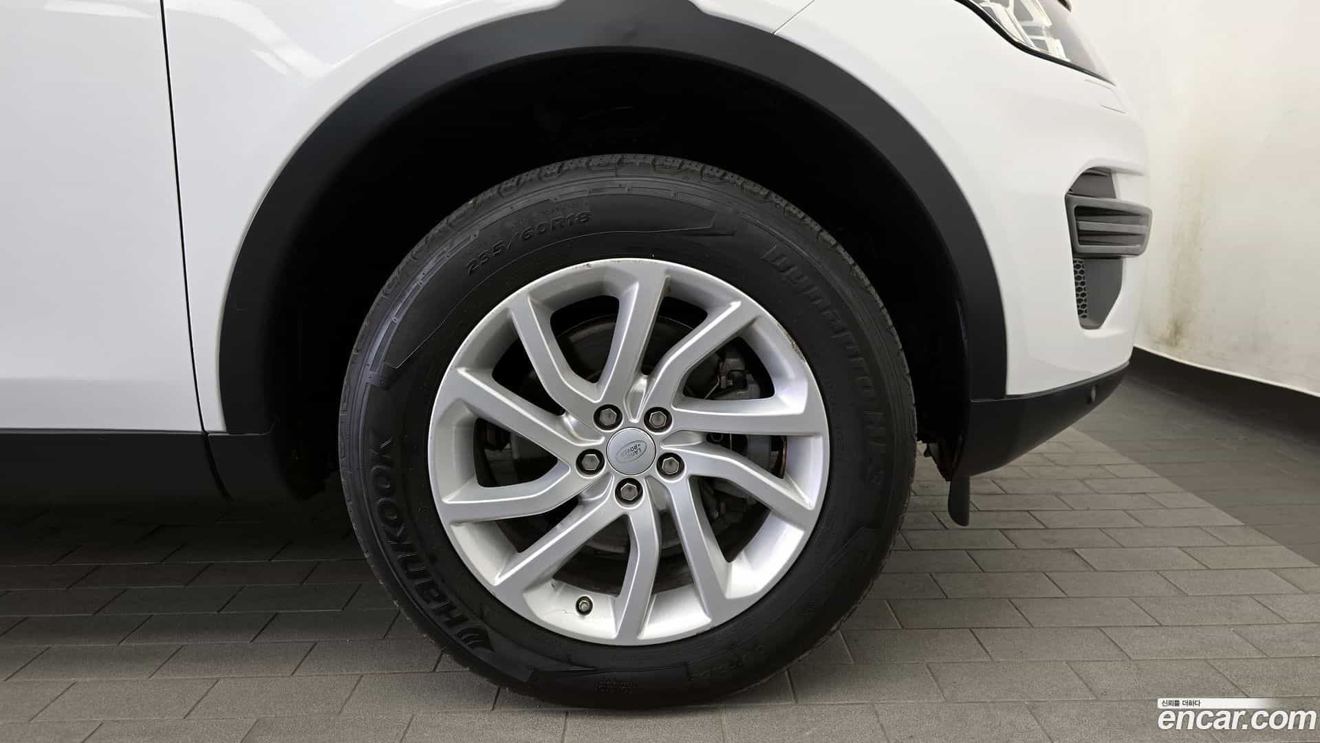 Discovery Sport Land Rover 2019.5-OUTER-031