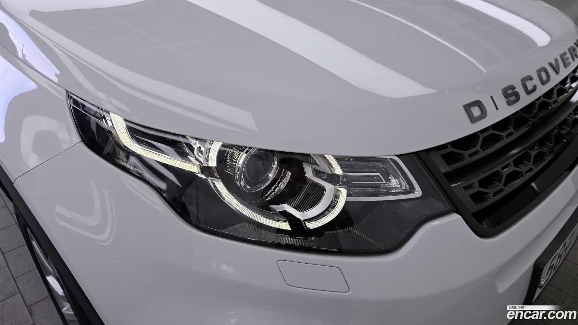 Discovery Sport Land Rover 2019.5-OUTER-032