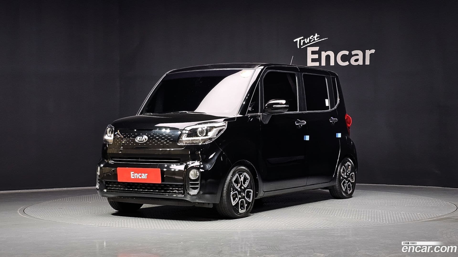 Main__Slider__Photo:RAY Kia 2019.9-0